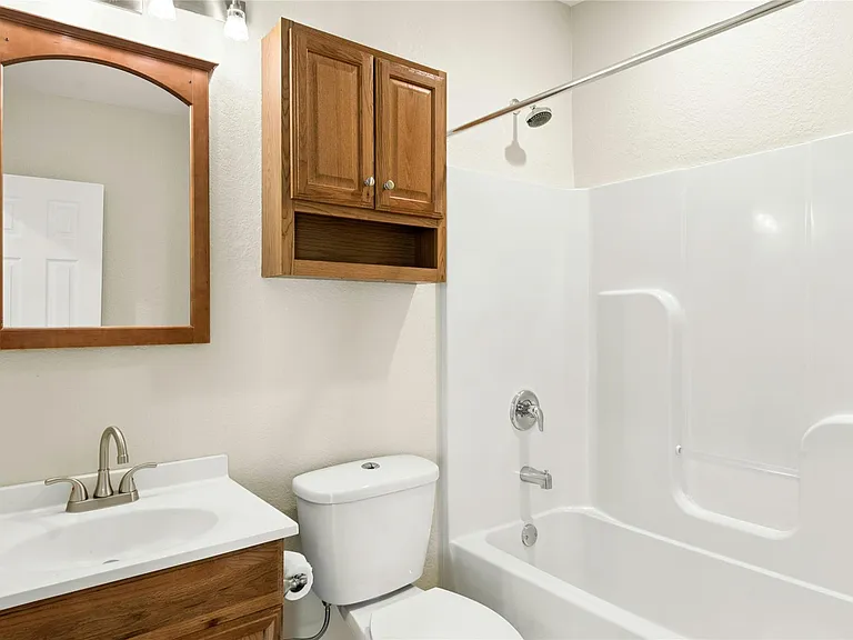 904 Philco Dr #B — Photo 21