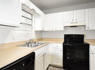 915 SW 61st St #11439234, Gainesville, FL 32607