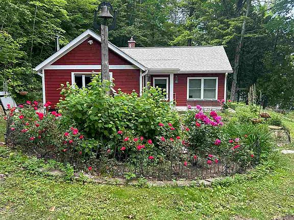 4th image of 9545 Holy Island Rd