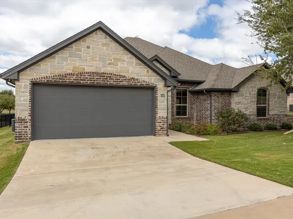 111 Creekside Dr, Glen Rose, TX 76043