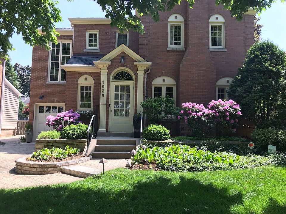 1st image of 1935 Thornwood Ave