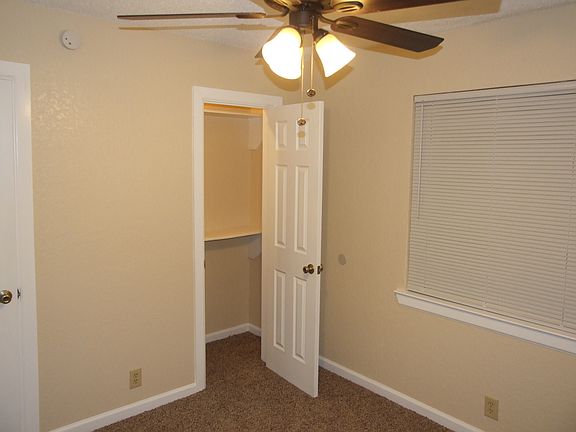 5th image of 6865 S Creek Dr
