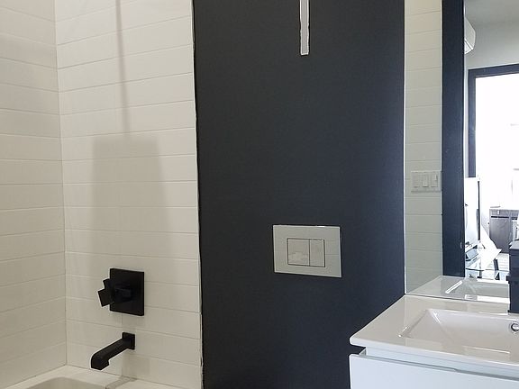 3rd image of 205 Johnson Ave #Second