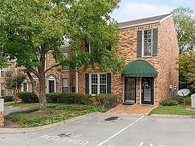 115 Matthew Ln