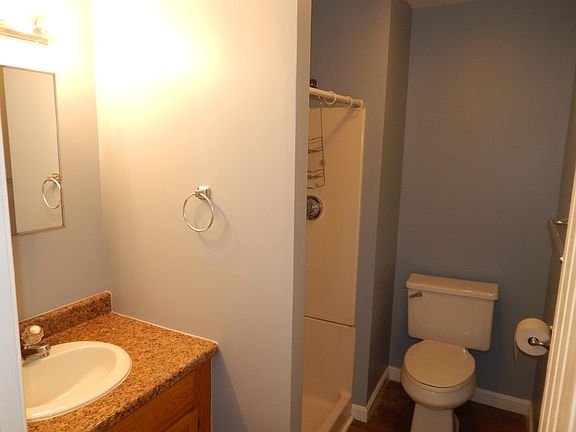 4th image of 130 Jackson St #1