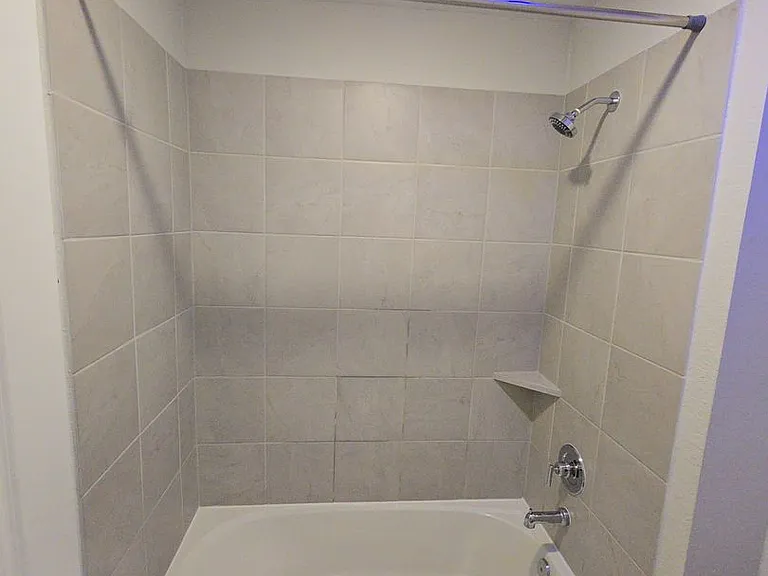 9227 Dearborn Knoll Dr — Photo 26