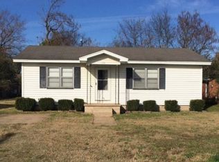 106 Maple St, Hoxie, AR 72433