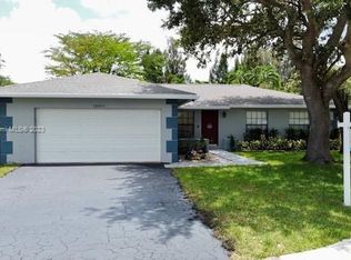 12900 SW 13th Mnr, Davie, FL 33325