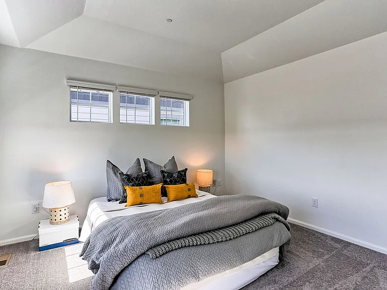 450 Tigercat Way — Photo 13