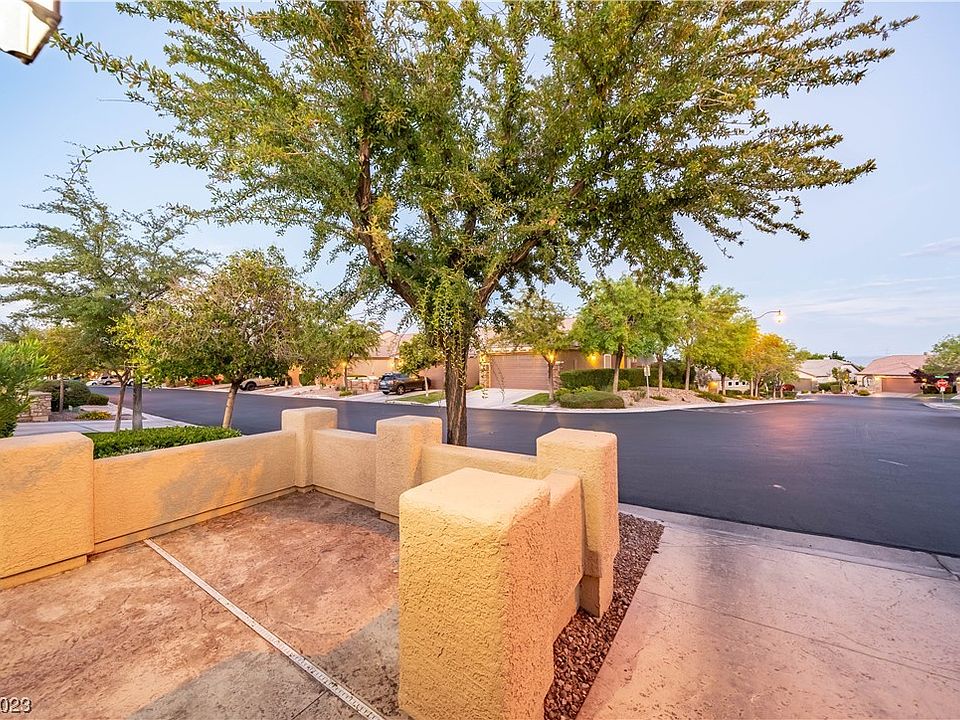 11284 Emerald Pine Ln, Las Vegas, NV 89138 | Zillow