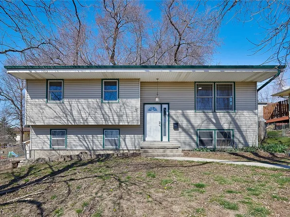 2432 Richmond Ave, Des Moines, IA 50317
