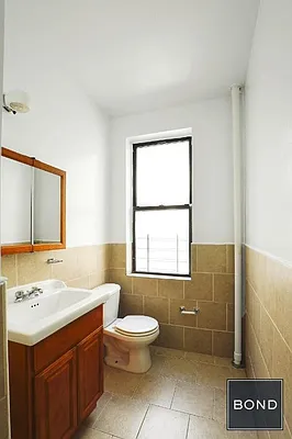 Rented by Bond New York | media 18