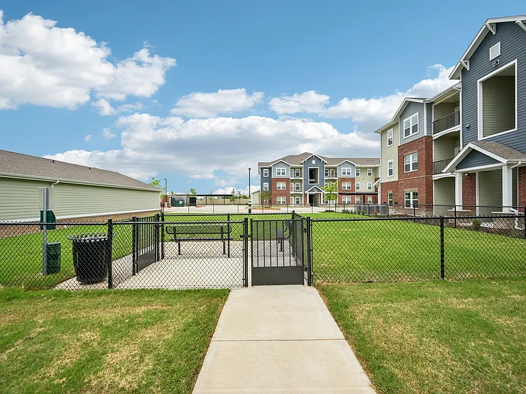 Mill Stream Apartments — Photo 27
