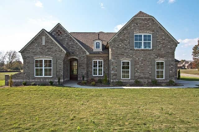 2nd image of 425 Eastwood Pl Lot 55