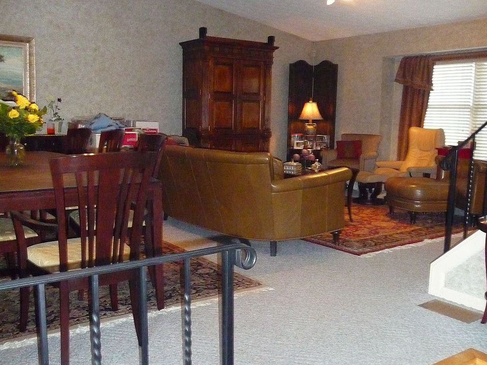 2nd image of 141 Letchworth Ave