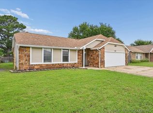 1708 N Aster Ave, Broken Arrow, OK 74012