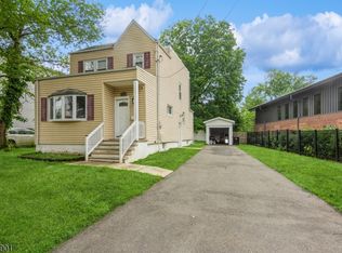 1220 Pacific St, Plainfield, NJ 07062