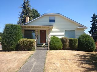 5902 41st Ave SW, Seattle, WA 98136