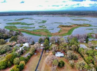 5687 W Riverbend Rd, Dunnellon, FL 34433