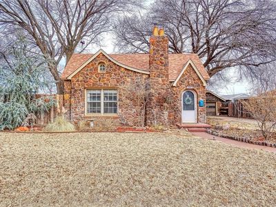 1021 W Broadway Ave, Elk City, OK, 73644