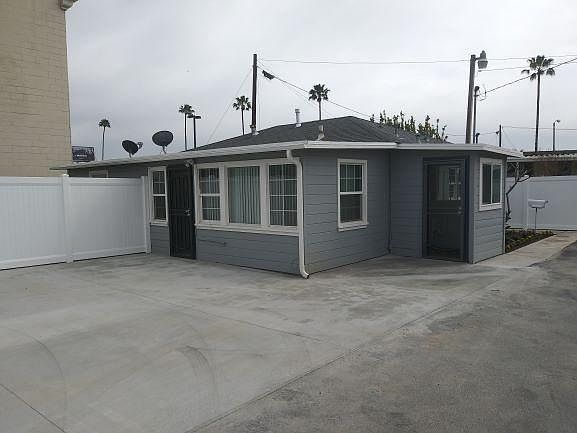 Private home in Mobile Home Park