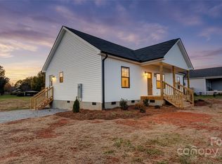 132 Wetmore Rd, Woodleaf, NC 27054