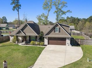 111 Shortleaf Dr, Lufkin, TX 75904