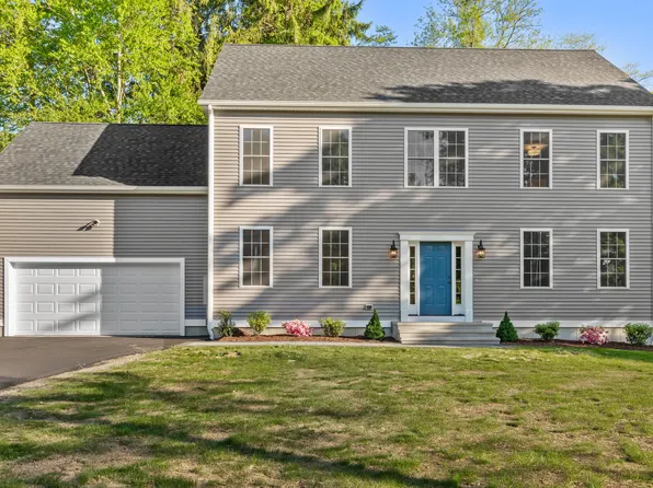 6 Budney Hill Road, Essex, CT 06442