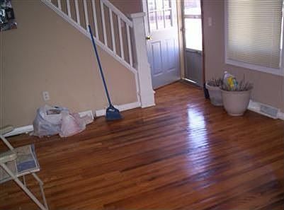 3rd image of 156 S Benson St