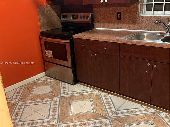 3rd image of 1282 NE 117th St #1282