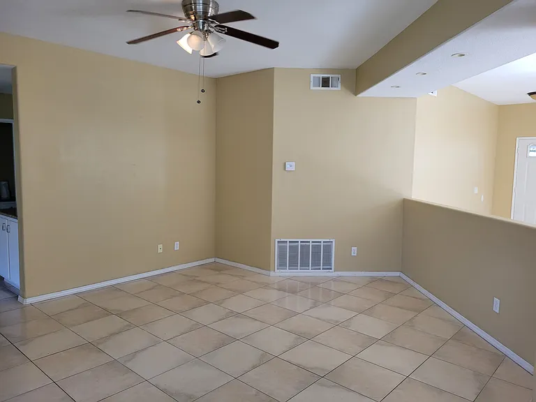 37151 Santa Rosa Glen Dr — Photo 8