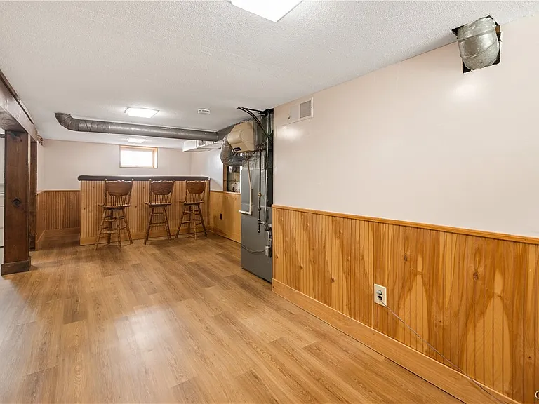 448 Buckingham Ave — Photo 24