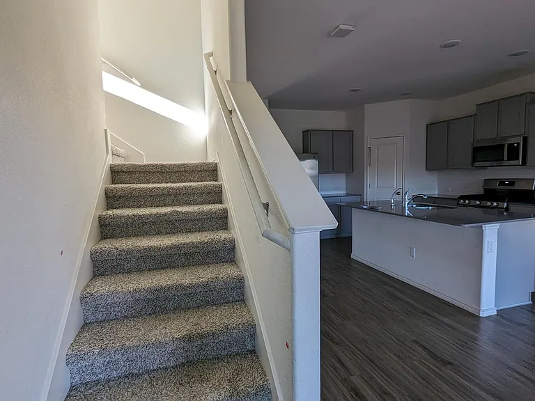 1216 Blackhaw Ln — Photo 24