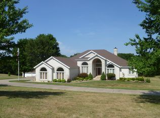 1342 Perry Pl, Nixa, MO 65714