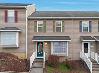 3322 Debbie Ct, Harrisonburg, VA 22801