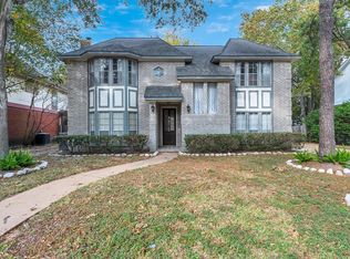 10418 Gold Point Dr, Houston, TX 77064