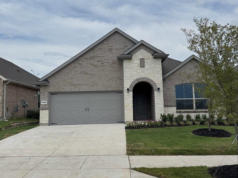 1st image of 15040 Green Bluff Dr