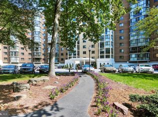 15107 Interlachen Dr #2906, Silver Spring, MD 20906