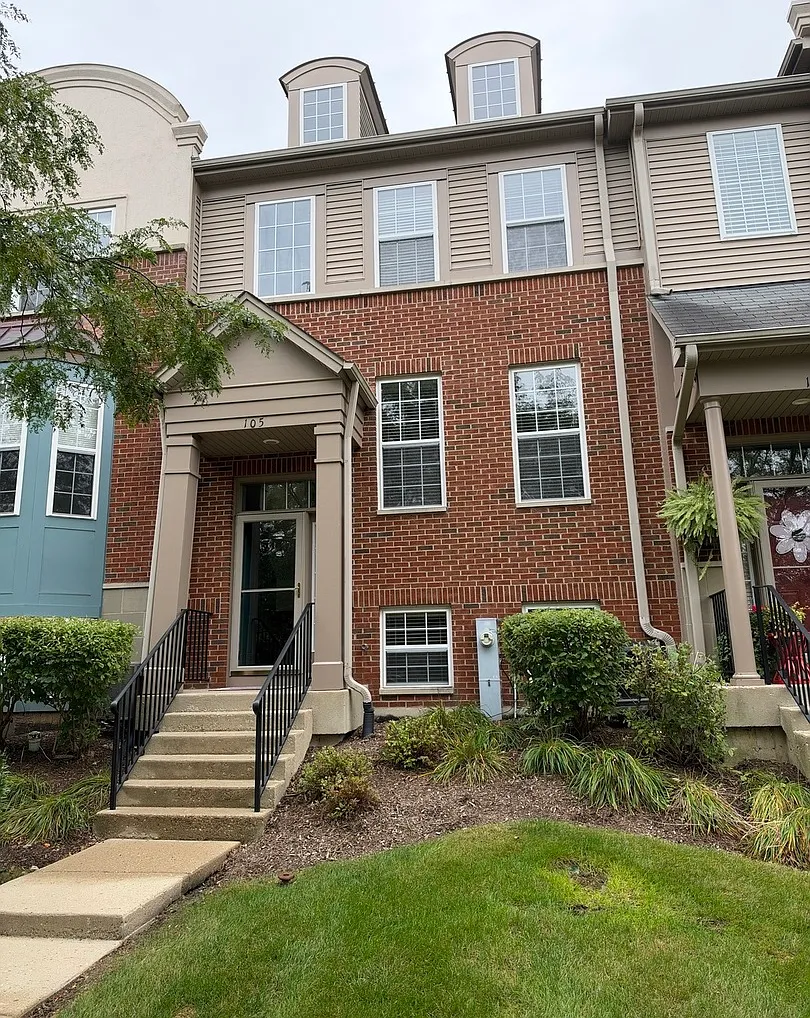 2 bed, 2.5 bath, 1503 sqft, $2,600 — Photo 1