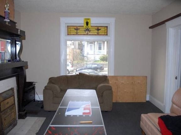 4th image of 2360 Clifton Ave