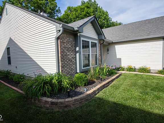 5th image of 730 Kingston Cir
