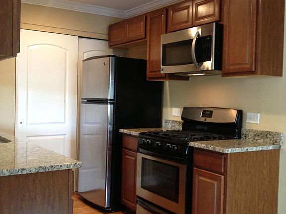 Newly Renovated Kitchen