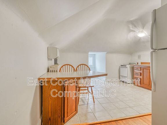 4th image of 6 Cromarty Rd Floor 3