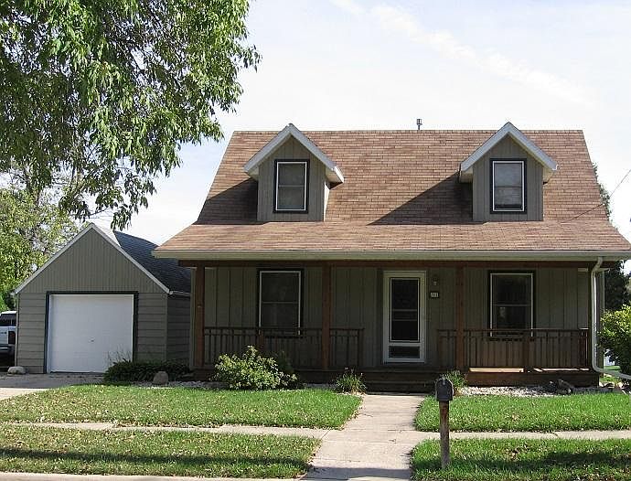 1st image of 217 Riverlawn Ave