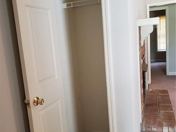 2nd image of 603 Longview Dr