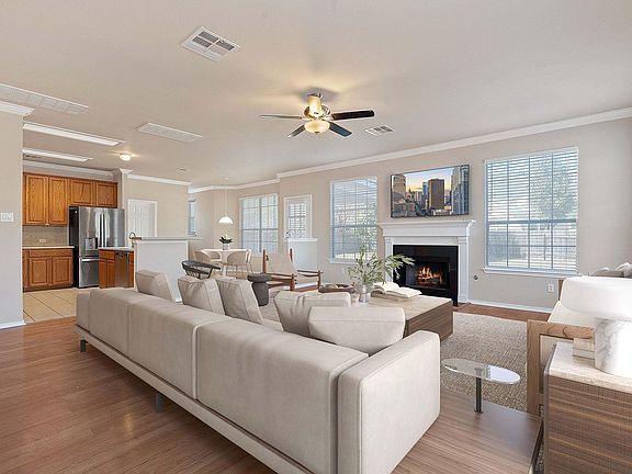 2nd image of 10808 Chippenhook Ct