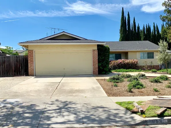 3973 Loganberry Dr, San Jose, CA 95121