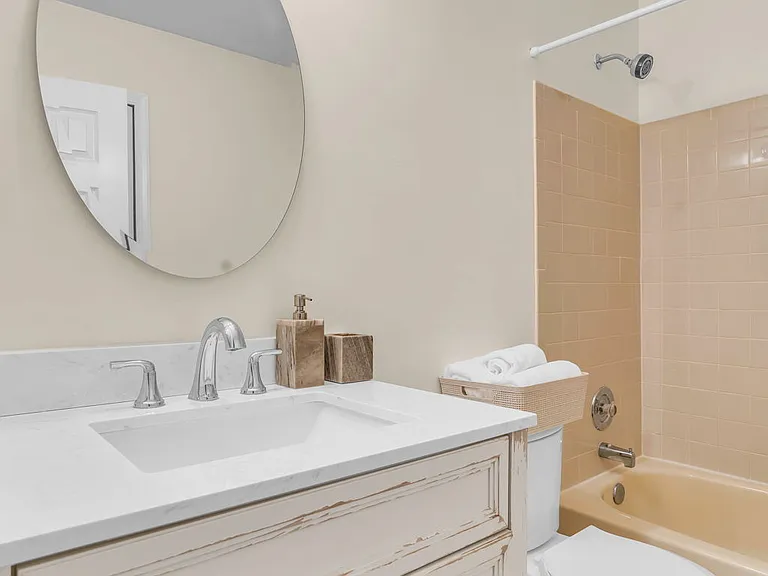 3874 Mohr Oak Ct — Photo 23