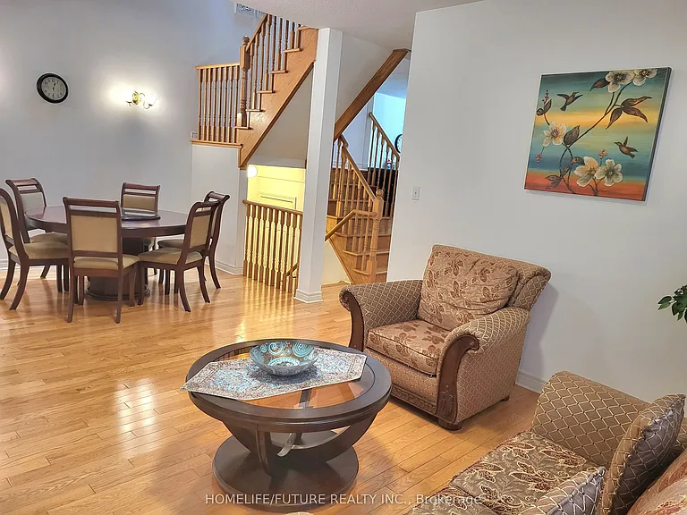 72 Sharon Lee Dr — Photo 5