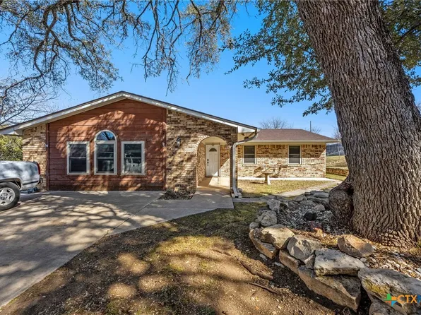 7 Dana St, Lampasas, TX 76550